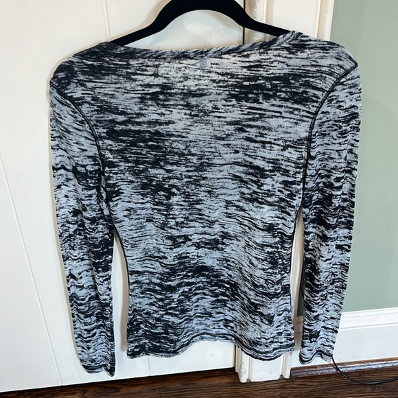 Long sleeve tight button up - Picture 2 of 2